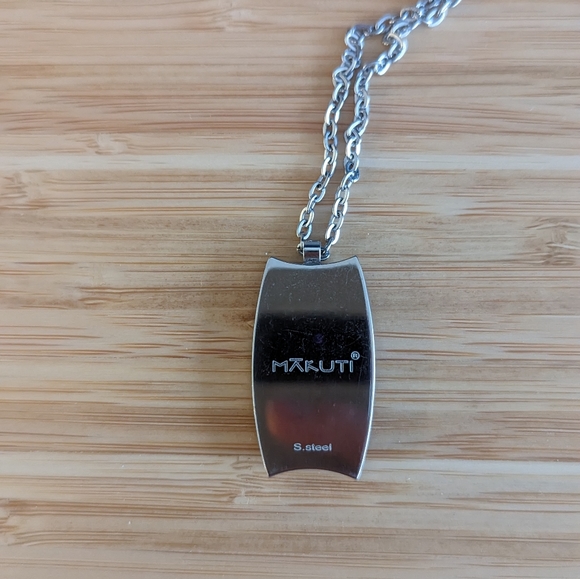 Beautiful Pearl Necklace - Picture 6 of 7